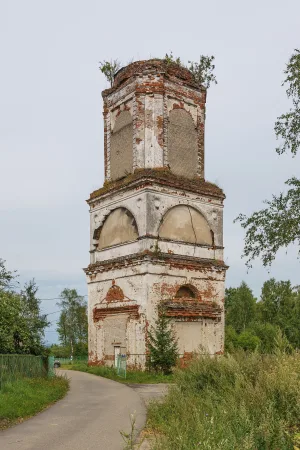 Колокольня церкви Покрова (Хреново)