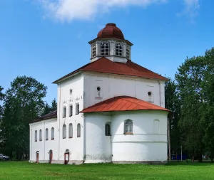 Введенская церковь (Каргополь)