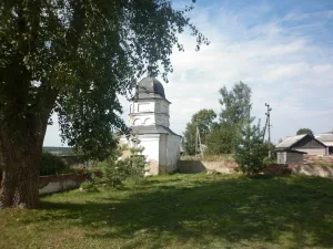 Ограда с башнями (Сусанино)