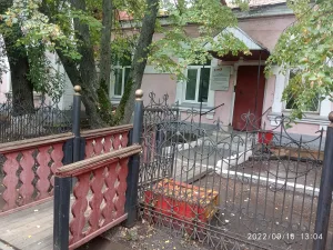 Жилой дом для железнодорожных служащих (Ялуторовск)
