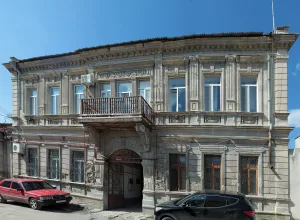 Proletarskaya Street, 5 (Yevpatoria)