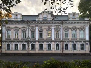 Новокузнецкая улица 24 c1
