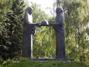 Память (Скорбящие Матери)
