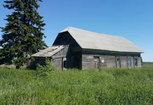Деревянная церковь (сельский клуб) (Скрипунова)