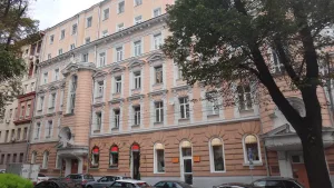 Петровский бульвар 17