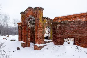 Конюшня со служебными и жилыми помещениями (Подвязье)
