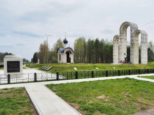 Братская могила (Барсуки)