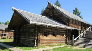 Дом-двор Русиновых (Малые Корелы)
