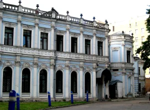 Главный дом (Красносельский)