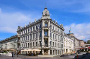 Здание Казанского подворья