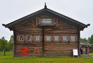 Дом-двор Клокотова (Малые Корелы)