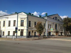 Дом, в котором в период формирования располагался штаб 334 витебской ордена Суворова стрелковой дивизии (Казанское духовное училище) (Казань)