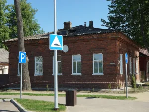 Жилой дом (Боровичи)