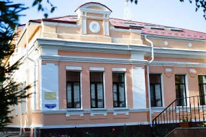 Жилой дом купца Хабарова (Омск)
