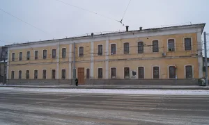 Жилой дом («Белая казарма») (Челябинск)