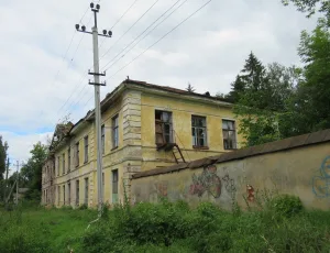 Здание дворца (Торжок)