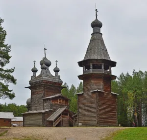 Церковь Вознесения Господня с колокольней (Малые Корелы)