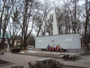 Братская могила советских воинов, погибших при штурме города-крепости Кёнигсберг