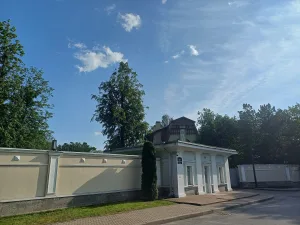 Участок парка