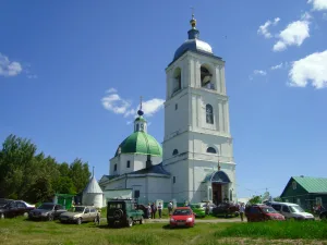 Церковь (Леоново)