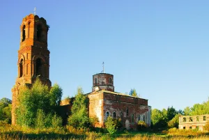 Церковь Казанская (Красное)