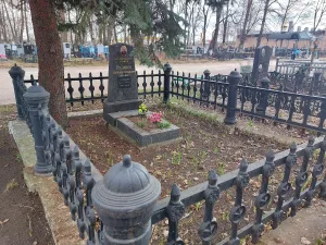 Могила А.С. Русинова, хирурга (Сердобск)