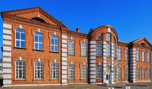 Заречная школа