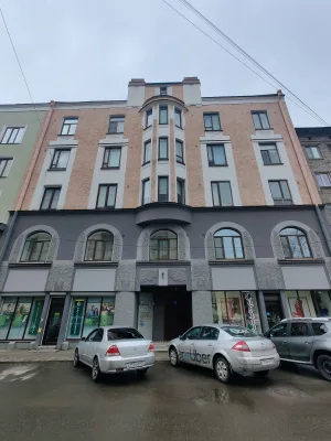 Жилой дом с магазинами (Выборг)