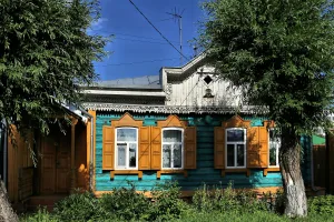 Жилой дом Панова (Омск)