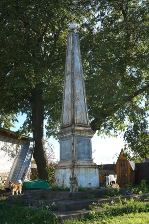 Обелиск в честь завершения строительства Новоладожского канала (Новая Ладога)