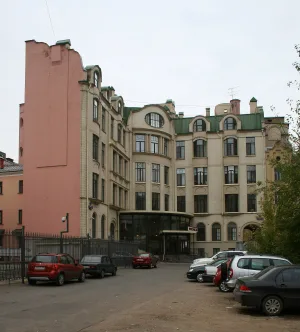 Учебный корпус Реального училища К.П. Воскресенского (Красносельский)