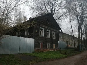 Дом жилой (Кашин)