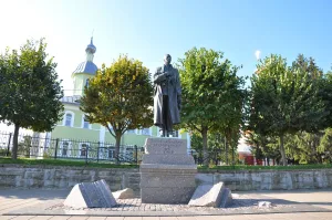 Памятник С. В. Рахманинову (Тамбов)