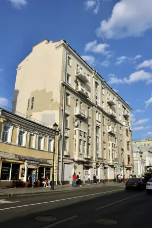 Доходный дом Слудских с магазинами (Басманный)