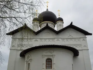 Церковь (Старая Русса)
