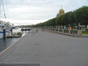 Набережная