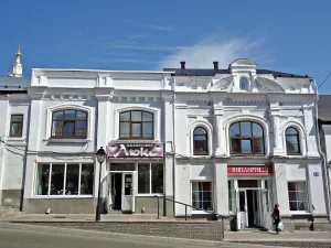 Лавка Муравина с гостиницей (Арзамас)