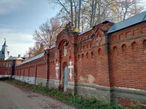 Стена (посёлок имени Ленина)