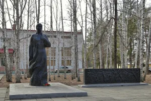Мемориал воинам-землякам, погибшим в годы Великой Отечественной войны 1941-1945 гг. (Лузино)