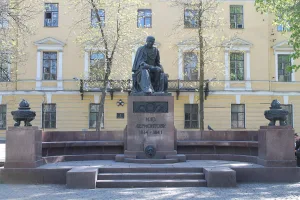 Памятник Лермонтову (Санкт-Петербург, Лермонтовский проспект)