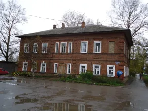 Жилой дом («Красные казармы») (Грязовец)