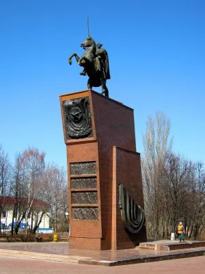 Памятник Чапаеву