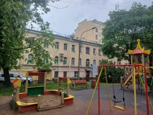 Дом, в котором в 1867-1868 гг. жил художник И.Е. Репин
