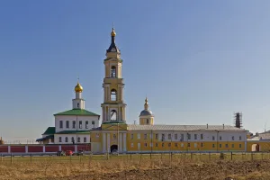 Восточный келейный корпус (Коломна)