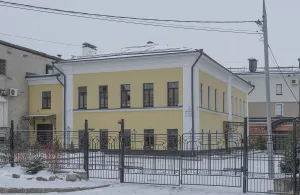 Кладовая палатка Овсяникова. Дом жилой Баташевых-Шапулиных-Сорокиных (Ярославль)