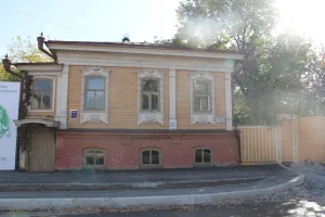 Тюмень улица Осипенко 32
