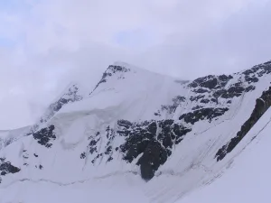 Пик Есенина