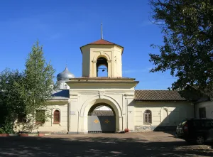 Колокольня надвратная (Великий Новгород)