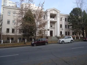 Училище искусств (Хабаровск)