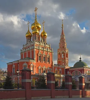 2-й Кадашёвский переулок 7/4 c14 здание церкви